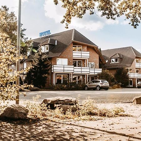 Akzent Hotel Zur Gruenen Eiche Bispingen Bagian luar foto