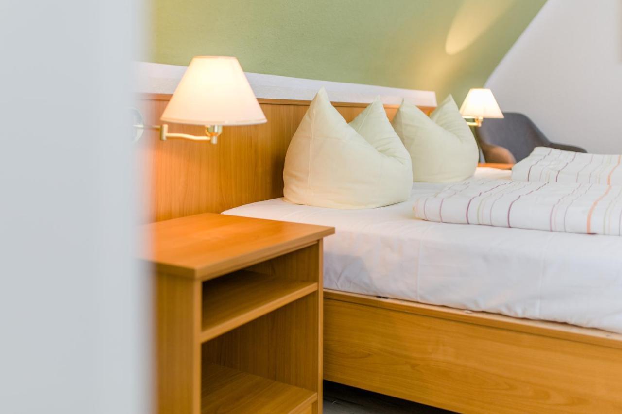Akzent Hotel Zur Gruenen Eiche Bispingen Bagian luar foto